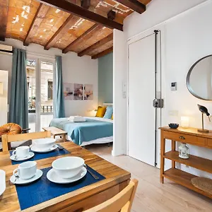 https://lodging-apartments-barceloneta-beach-studio-12.catalonia-hotels.com